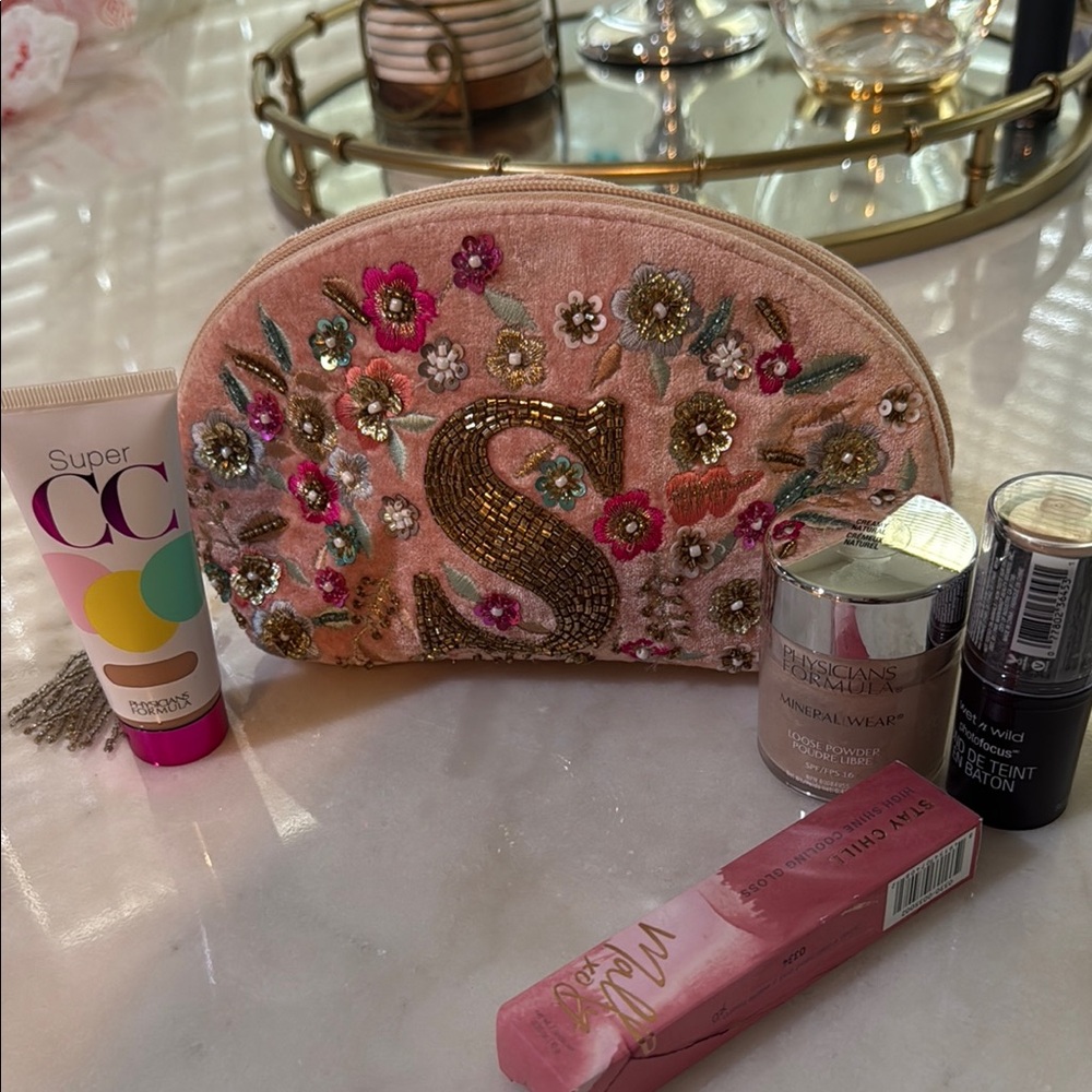 Embroidered Floral Pink Clutch Bundle
